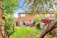 Samuel Place, Corby