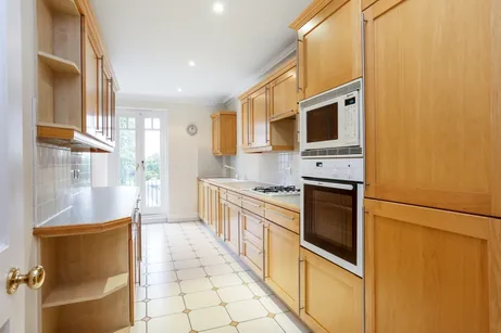 Clevedon Road Richmond TW1