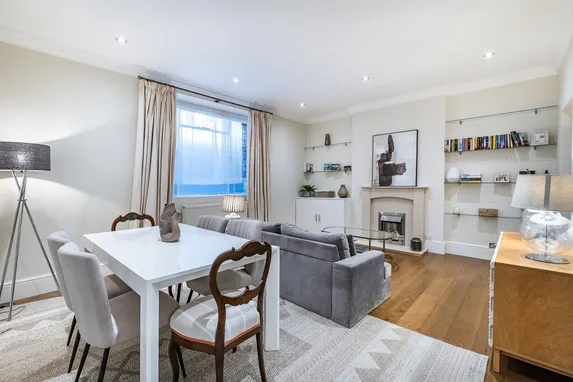 D'oyley Street London SW1X