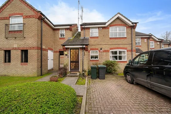 Salters Close Rickmansworth WD3