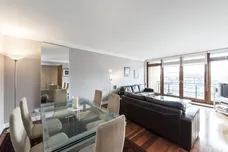 Sandpiper Court, St. Katherine Docks, E1W photo 2