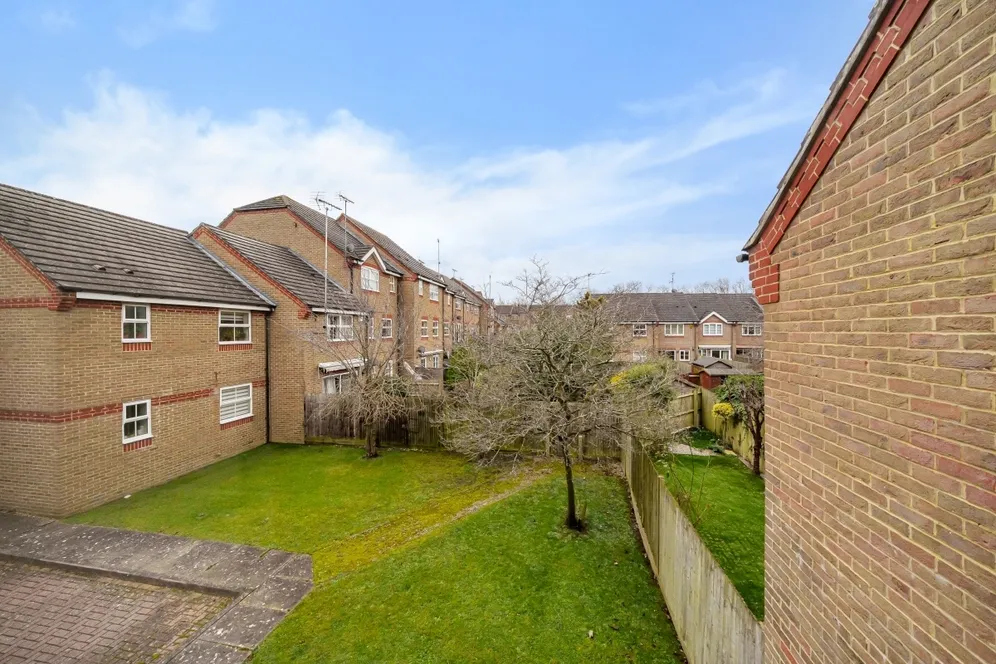 Salters Close Rickmansworth WD3 photo 5