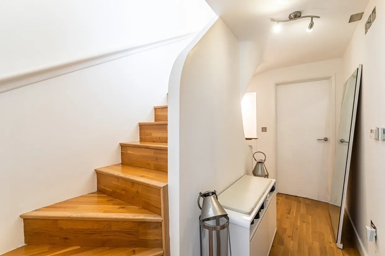 Prescott Place London SW4 photo 7