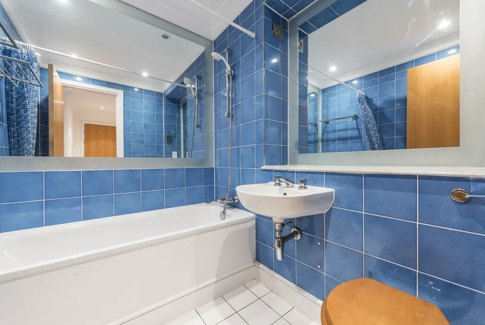 Sandpiper Court, St. Katherine Docks, E1W photo 8