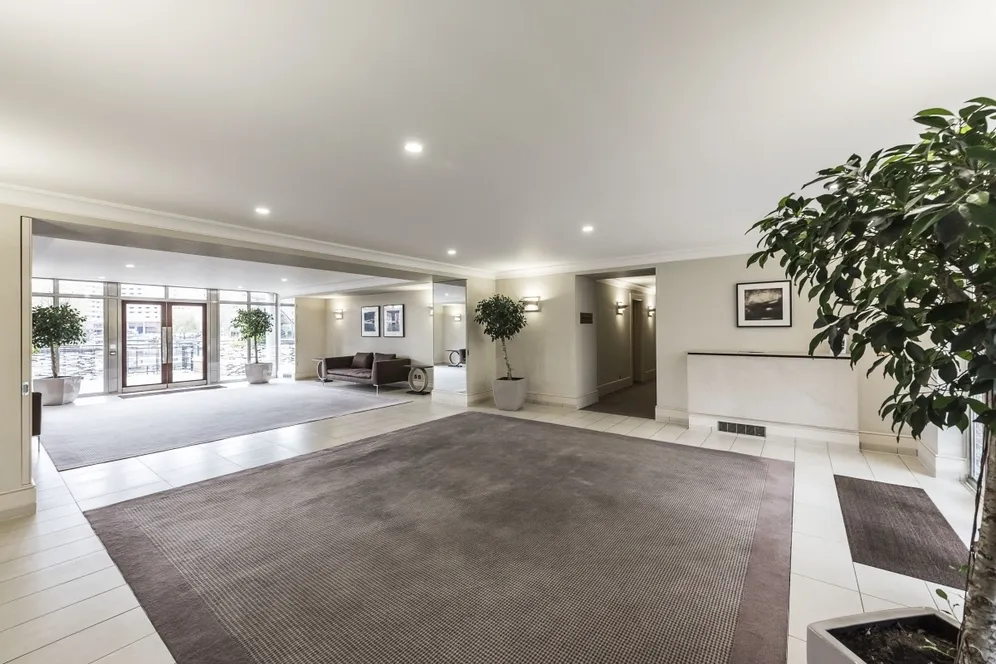 Sandpiper Court, St. Katherine Docks, E1W photo 11