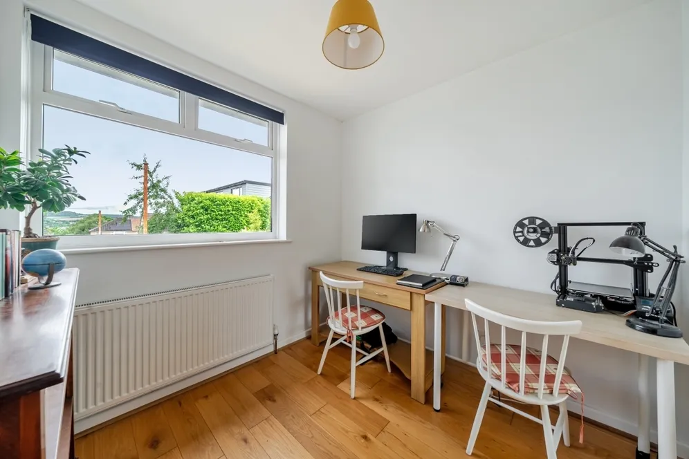 Holcombe Close Bath BA2 photo 3