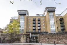 Sandpiper Court, St. Katherine Docks, E1W photo 12