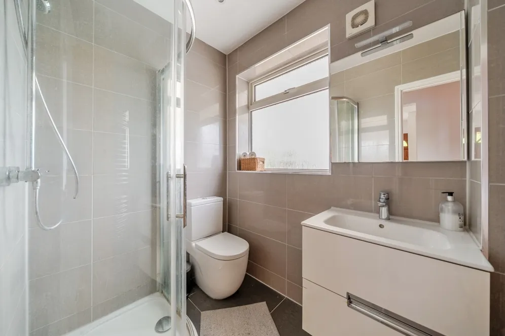 Holcombe Close Bath BA2 photo 5