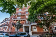 D'oyley Street London SW1X photo 15