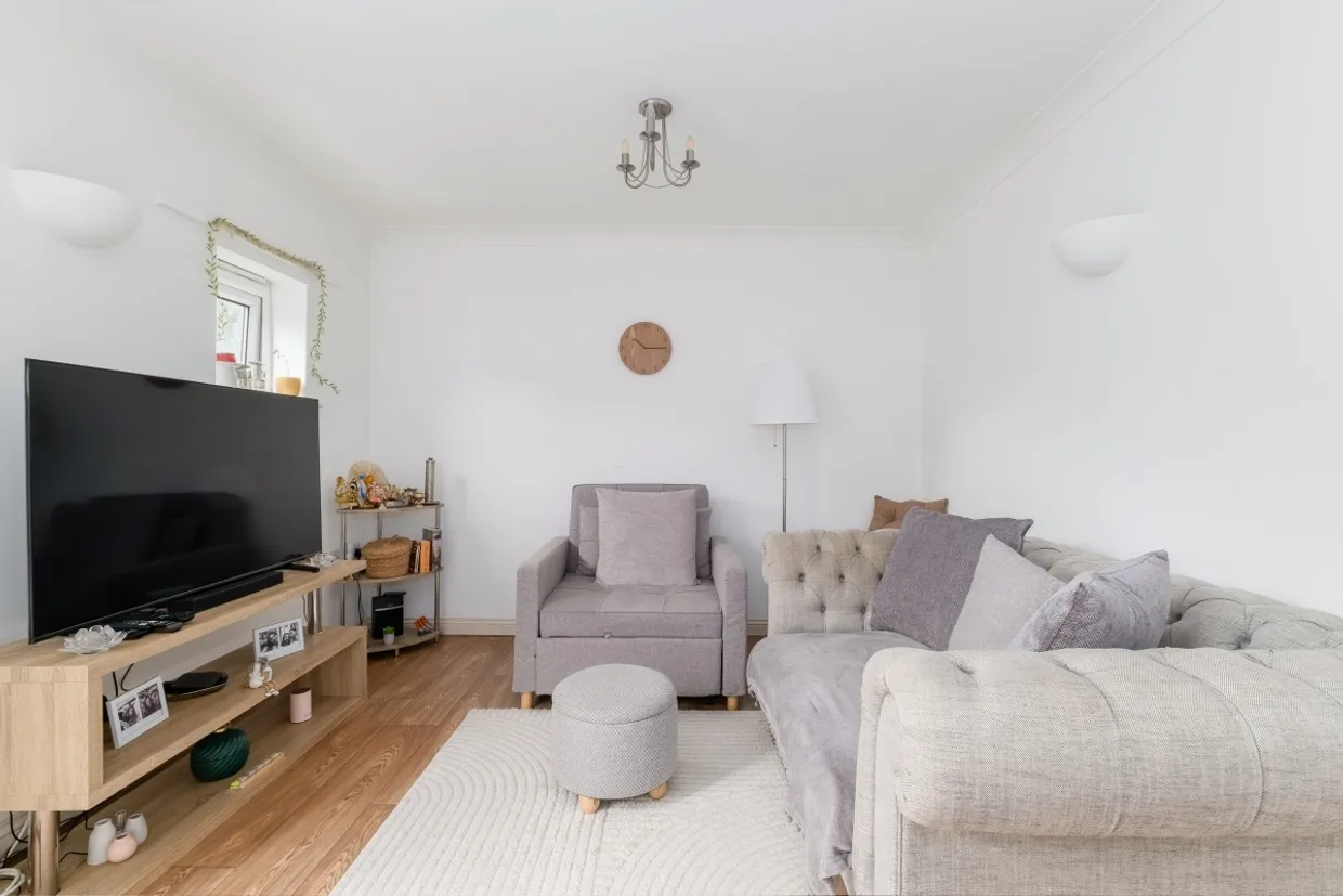 Wharf View Court, E14 photo 1