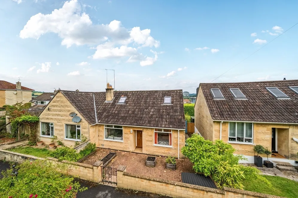 Holcombe Close Bath BA2 photo 17