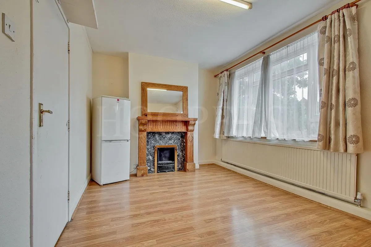 Leeland Way, London, NW10