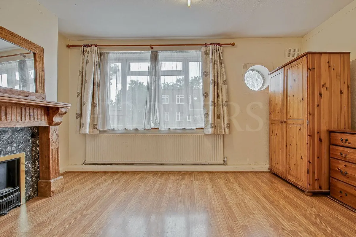 Leeland Way, London, NW10