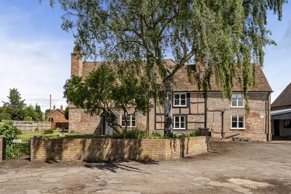 Tewkesbury Road Gloucester GL2 photo 12