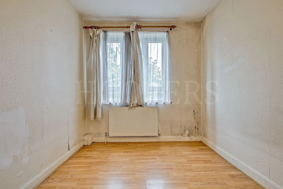 Leeland Way, London, NW10