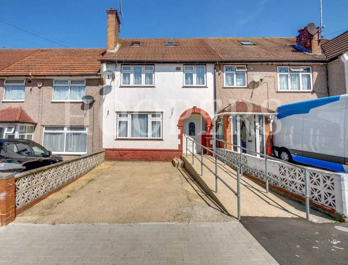Tadworth Road, London, NW2