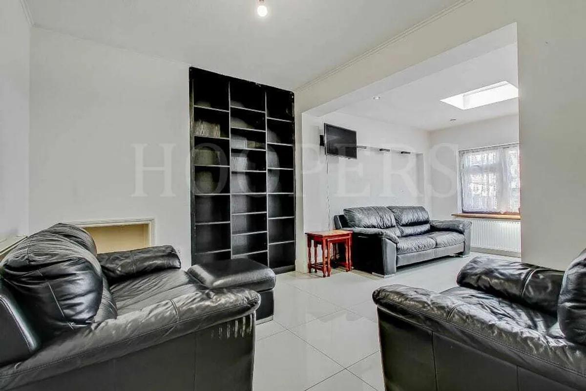 Tadworth Road, London, NW2