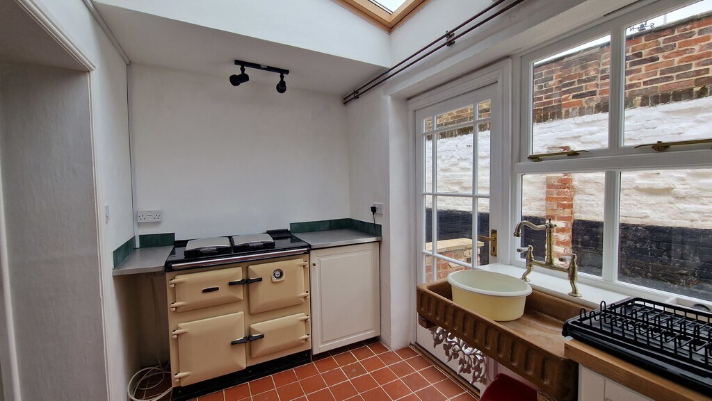 Smiths Court, Harleston Image 4