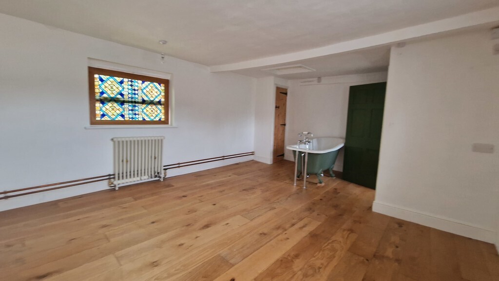 Smiths Court, Harleston Image 7