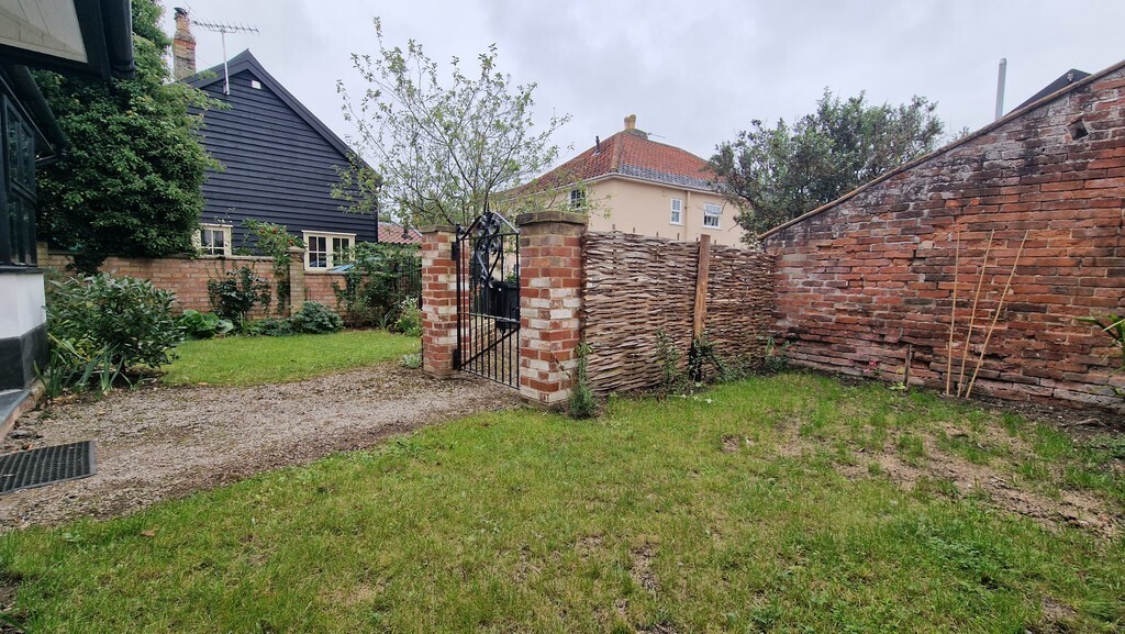 Smiths Court, Harleston Image 10