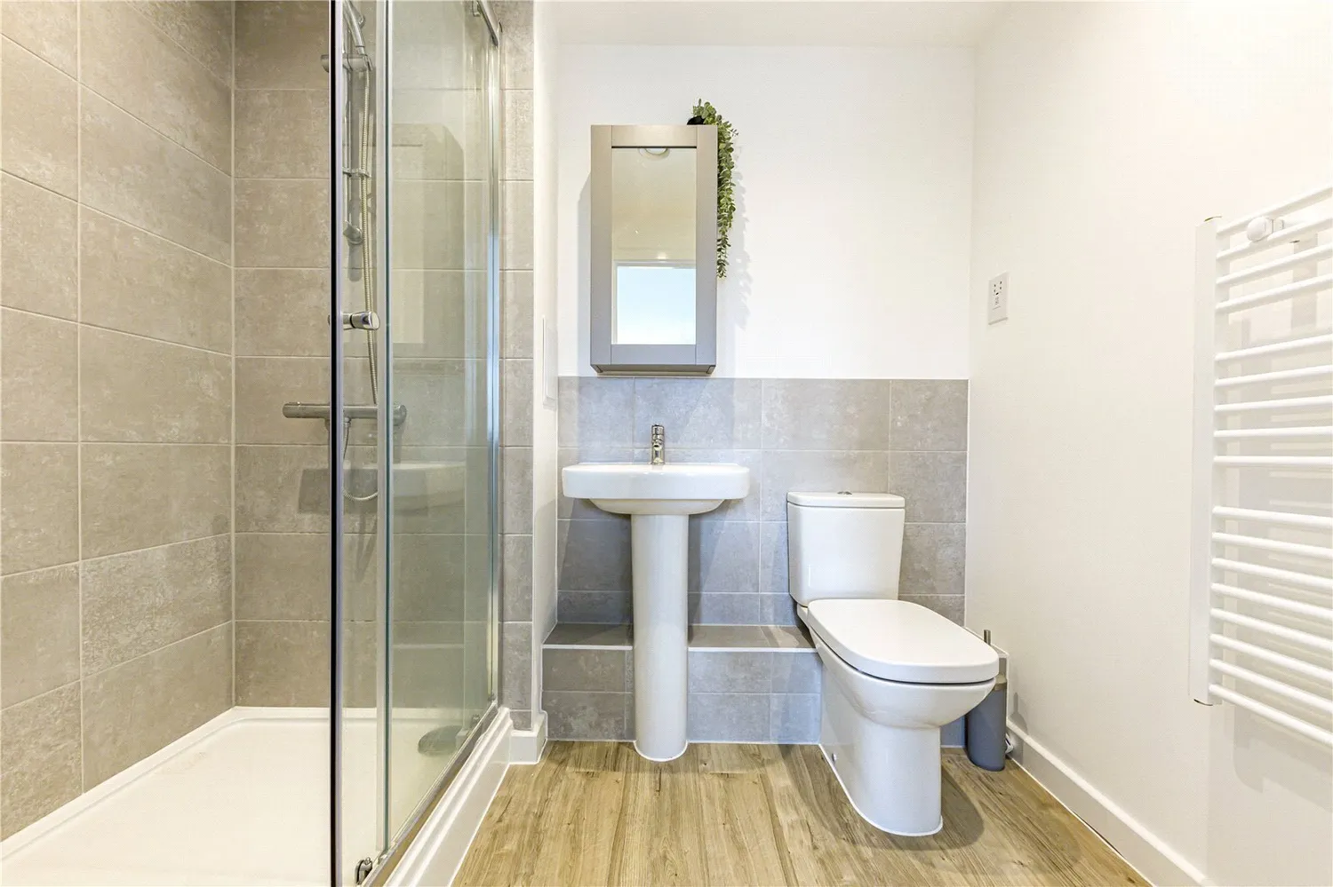 Cardwell House, Chieftain Road, KT16 photo 7