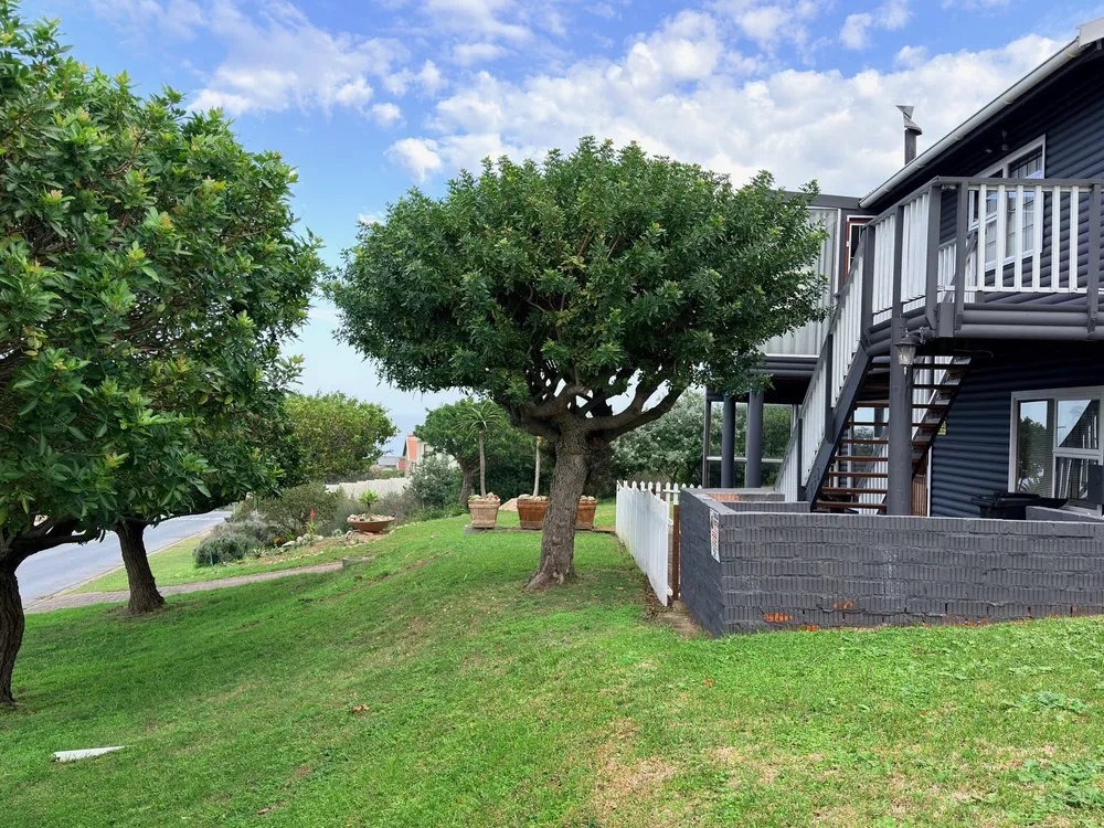 South Africa, Western Cape, Dana Bay, Flora Road, 332