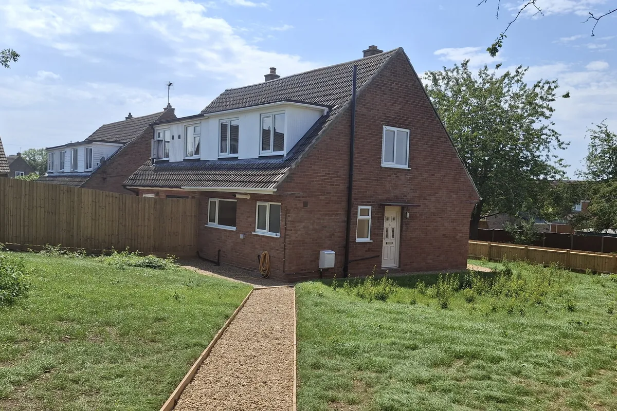 Thorold Avenue, Cranwell Village, SLEAFORD