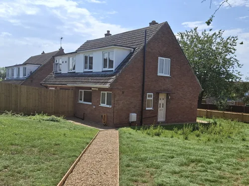 Thorold Avenue, Cranwell Village, SLEAFORDphoto