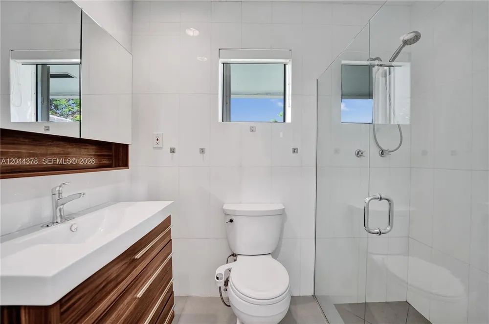 4311 Hayes St, Hollywood, FL 33021