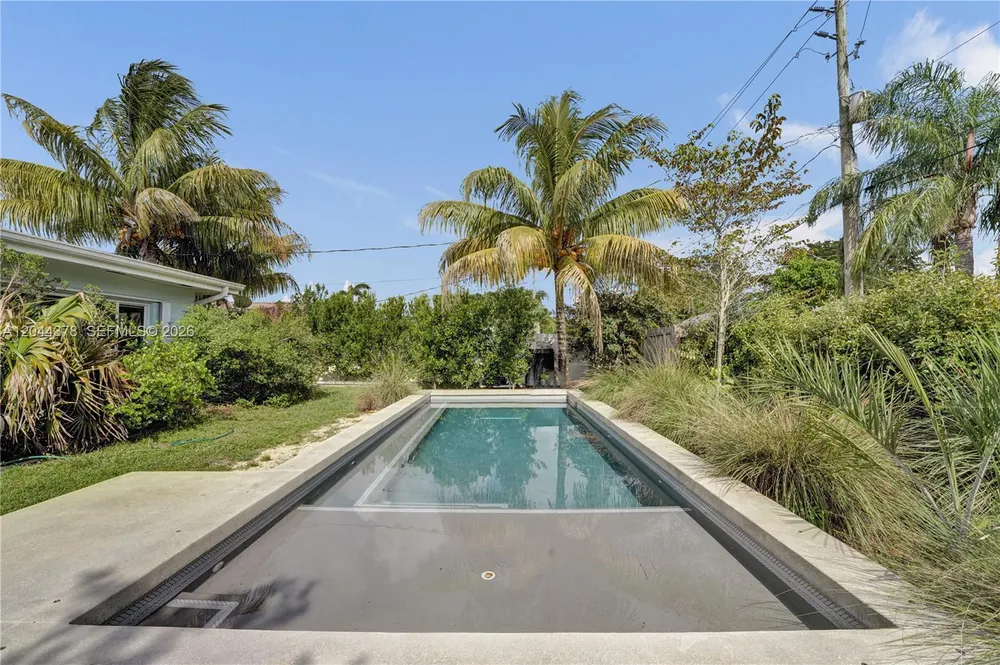 4311 Hayes St, Hollywood, FL 33021