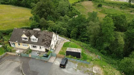 Glanduar, Llanybydder, SA40