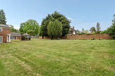 Egypt Lane, Farnham Common, SL2 photo 8
