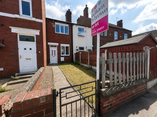 Castleford Road, NORMANTONphoto
