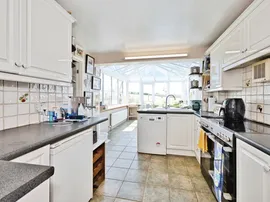 Clovermead, Yetminster, Sherborne thumb 2