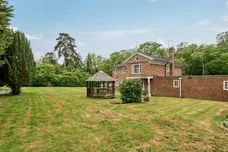 Egypt Lane, Farnham Common, SL2 photo 18