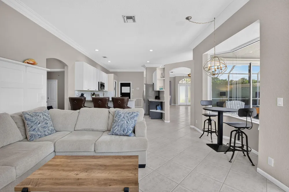 1365 E Barwick Ranch Circle, Delray Beach, FL 33445