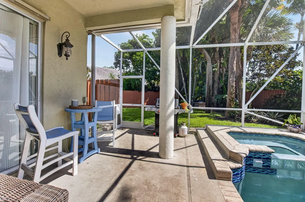 1365 E Barwick Ranch Circle, Delray Beach, FL 33445