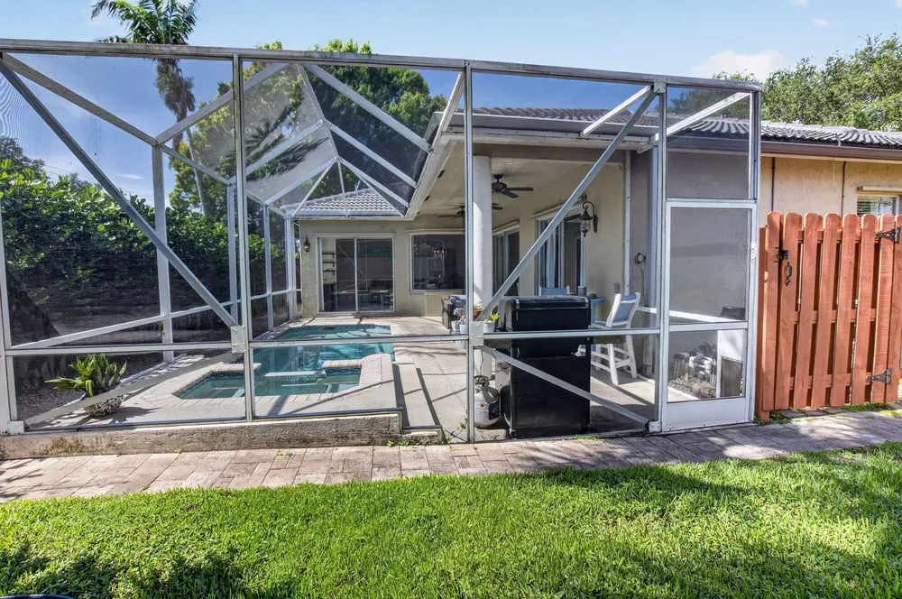 1365 E Barwick Ranch Circle, Delray Beach, FL 33445