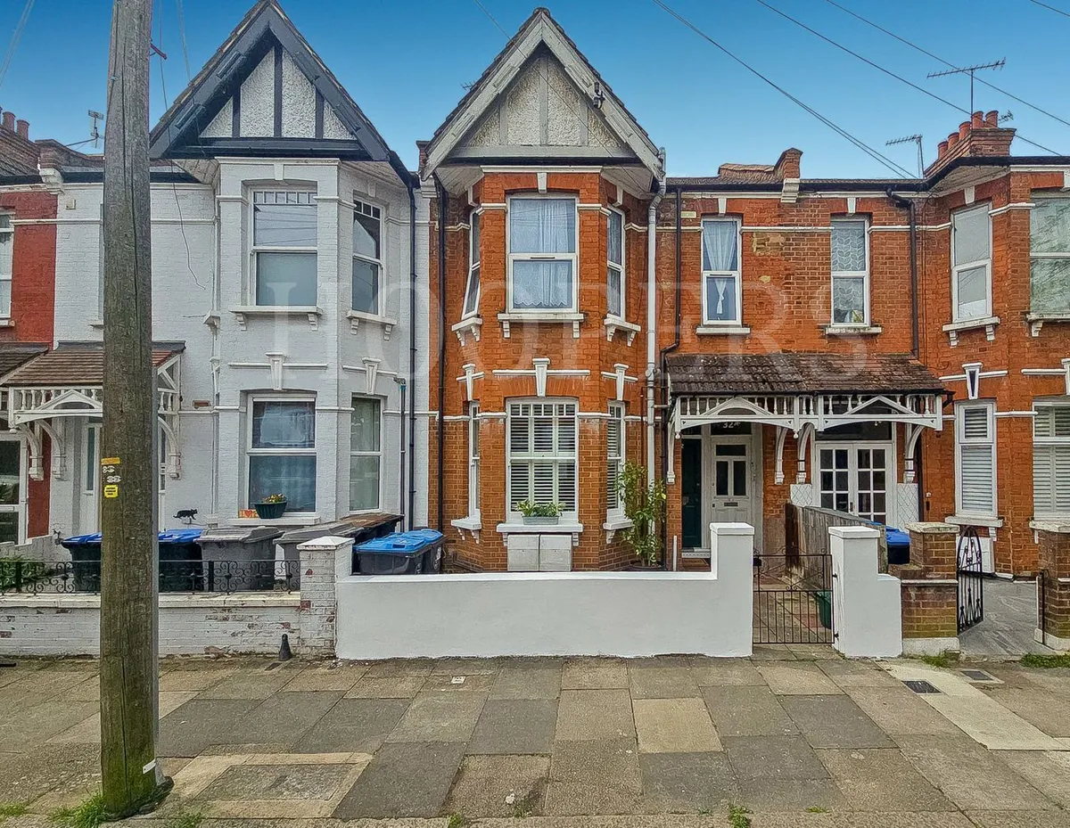 Newton Road, London, NW2