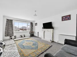 Rushey Close, New Malden thumb 2