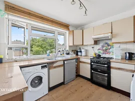 Rushey Close, New Malden thumb 3