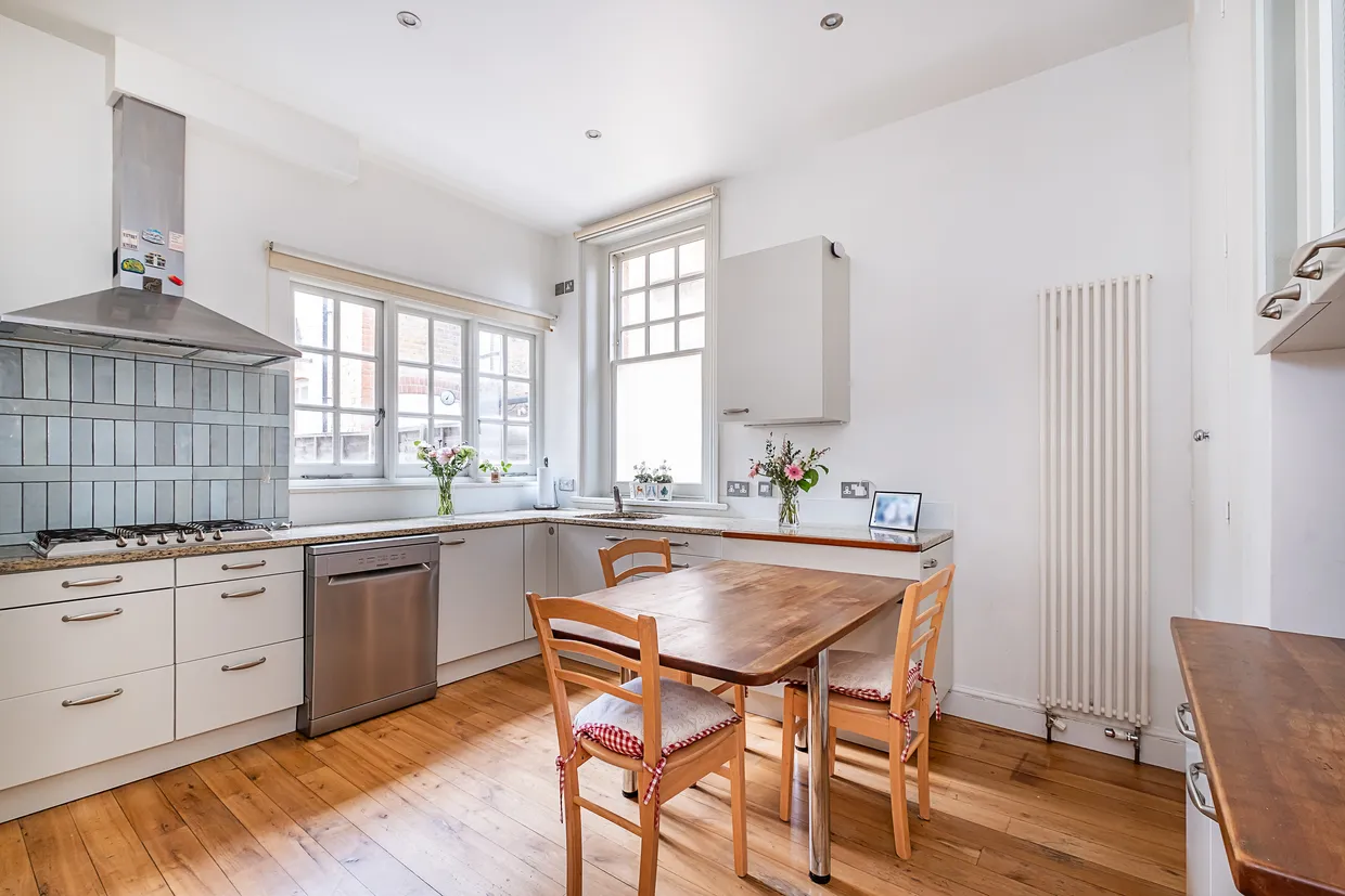 Upper Richmond Road, London, SW15 photo 7