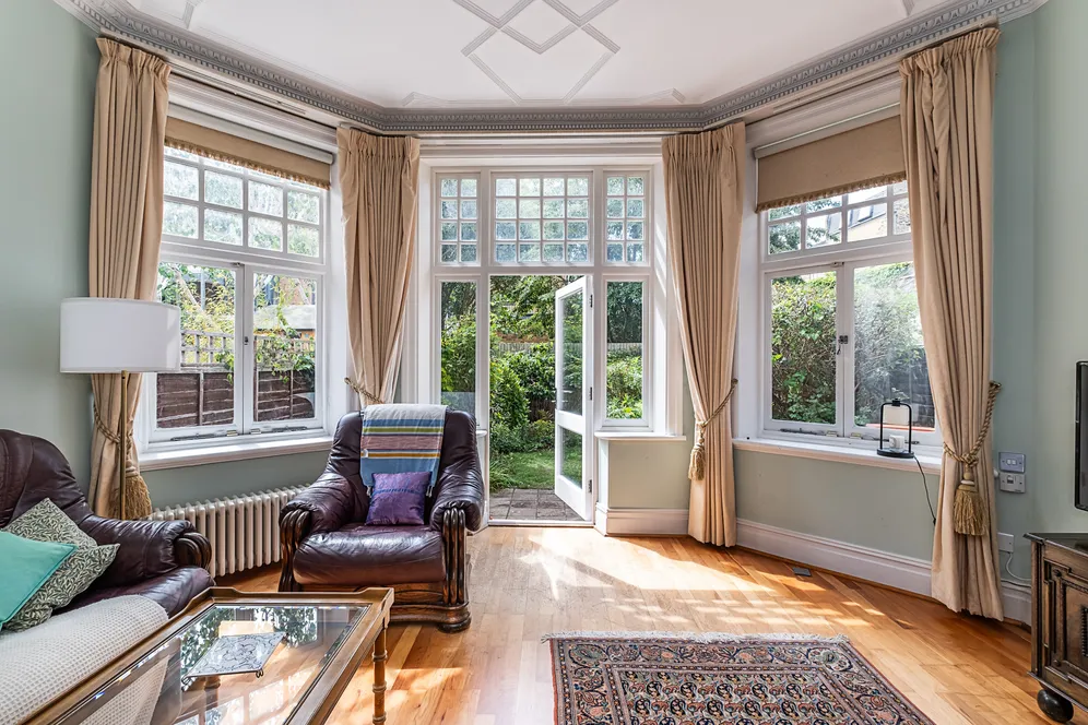 Upper Richmond Road, London, SW15 photo 15