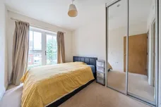 Kingfisher Drive Maidenhead SL6 photo 6