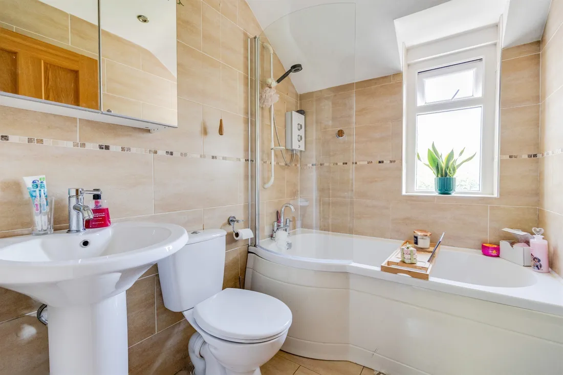 Property photo 28