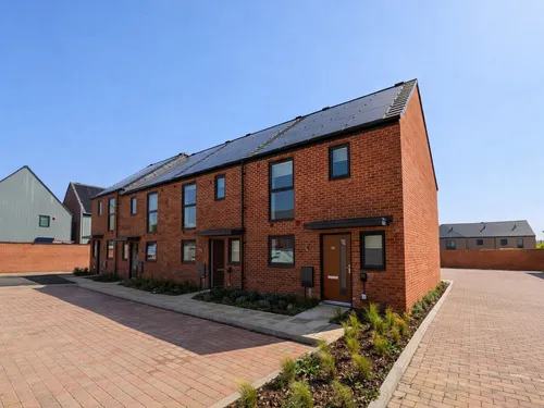 Mercury Crescent, Chippenhamphoto