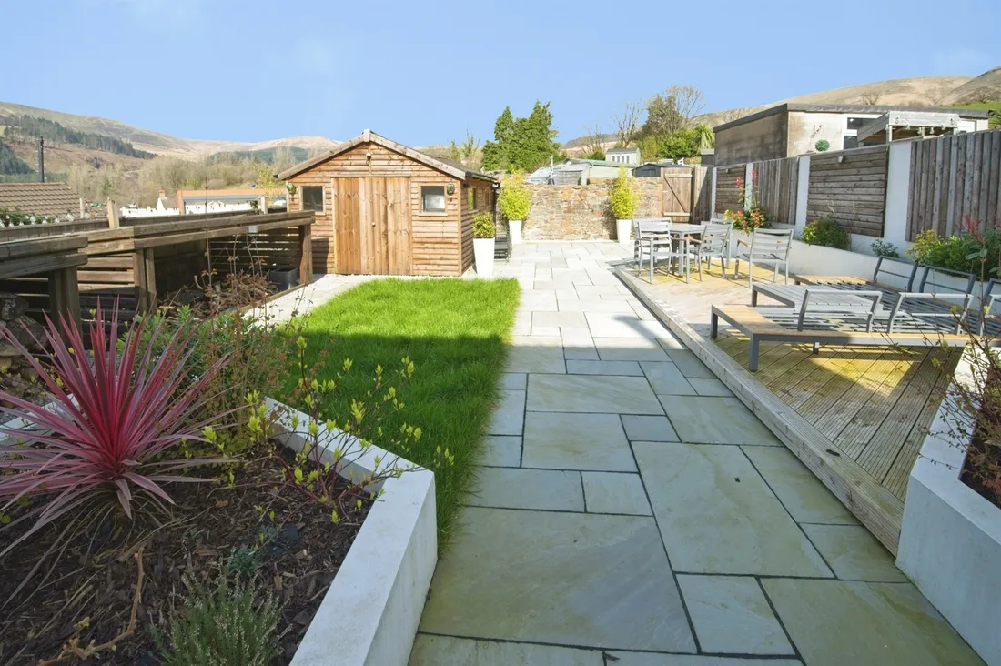 Property photo 25