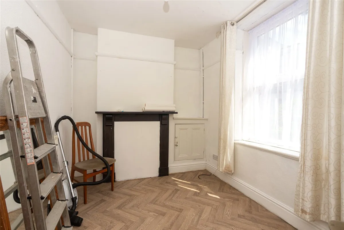 Lon Pobty, Bangor, Gwynedd, LL57