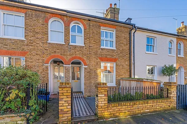 Albert Road, Teddington, TW11 photo 1