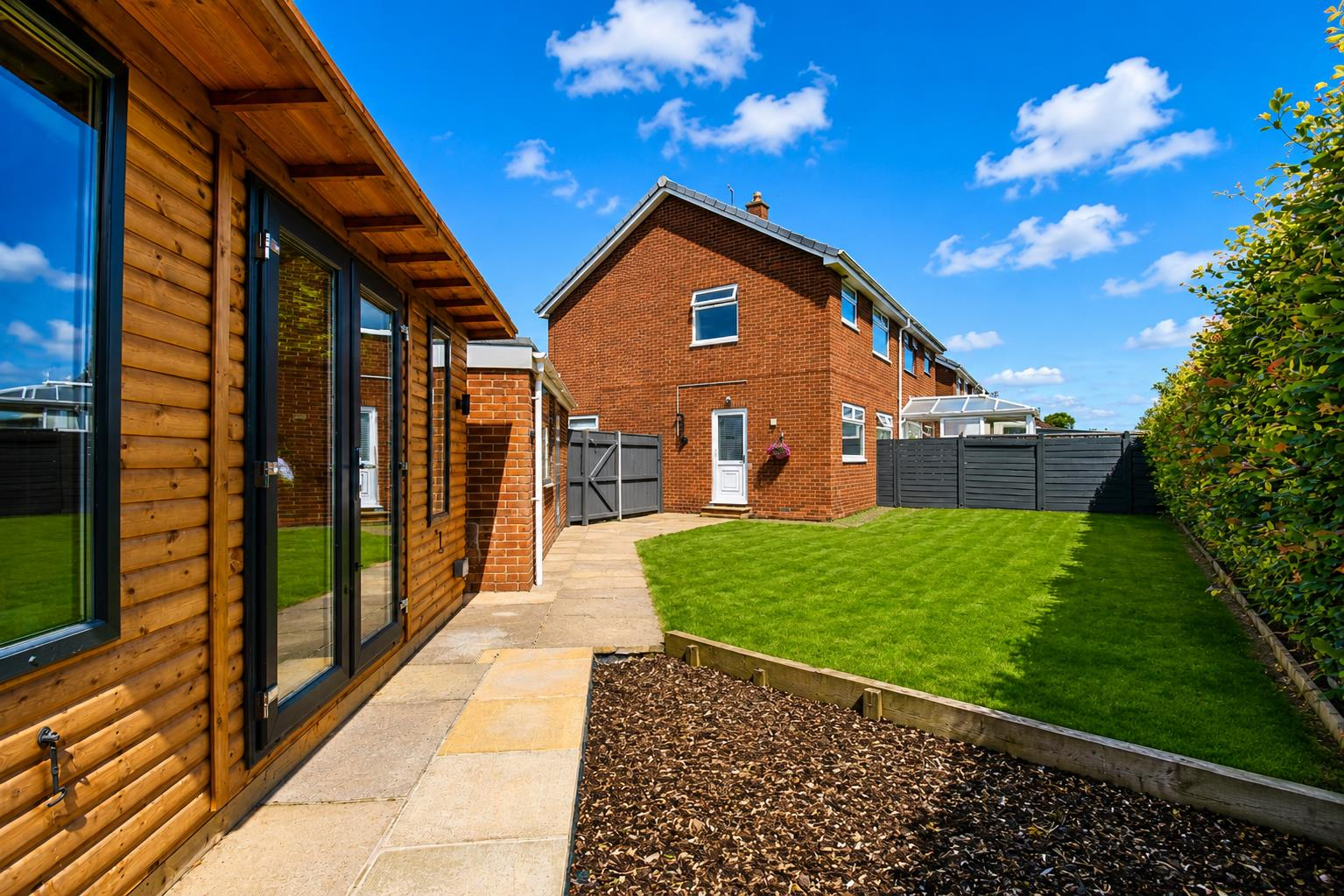 Roslyn Crescent, Hedon Image 1